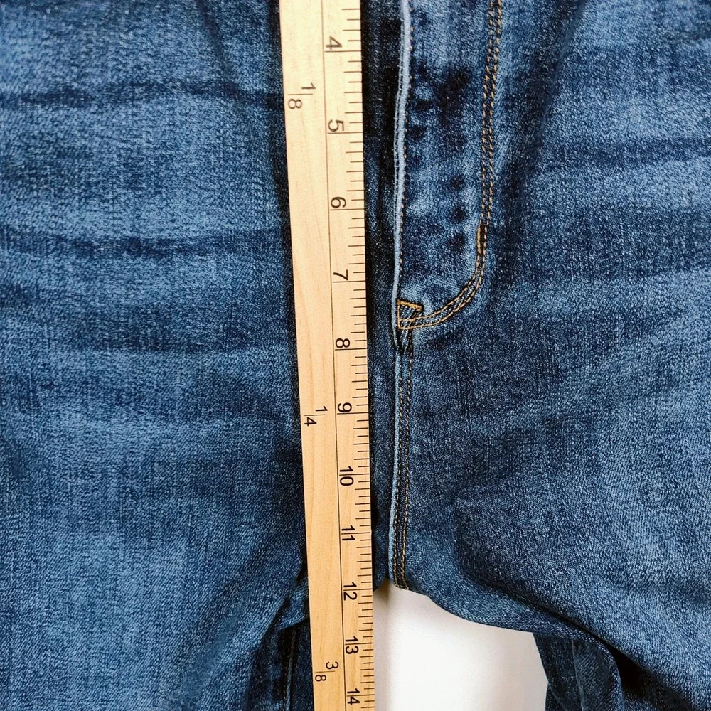 Risen Los Angeles Distressed Jeans Women's 13/31 Raw Waist Raw Hem